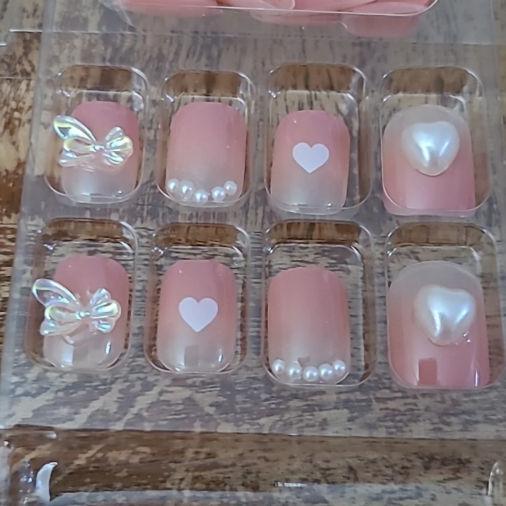2/$16 3D Heart Bows Pearls Press On Nails